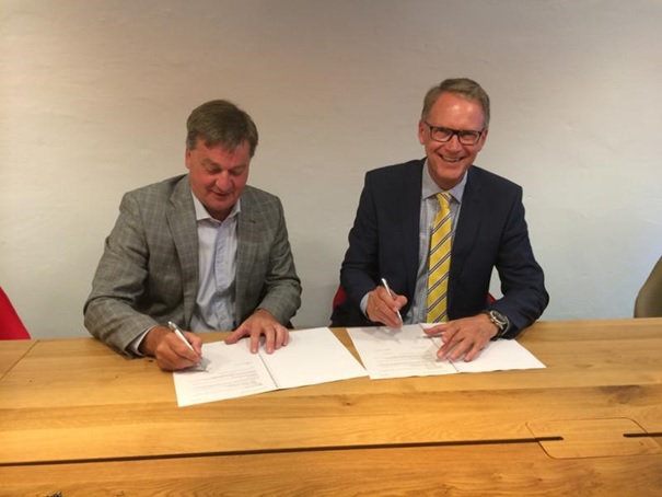 Ondertekening partnership Driessen en AFAS